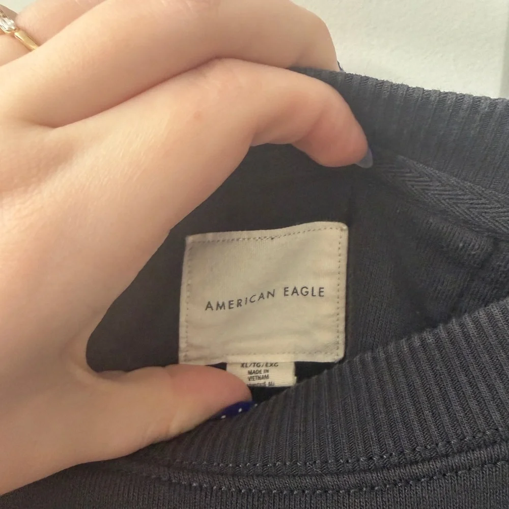 American Eagle Outfitters Charcoal Sweatshirt - Picture 2 of 2